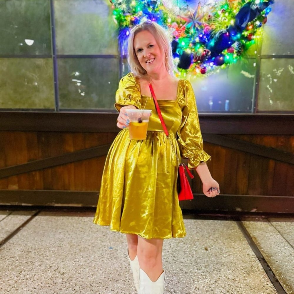 A REAL BEAUTY‎ BABYDOLL MINI DRESS